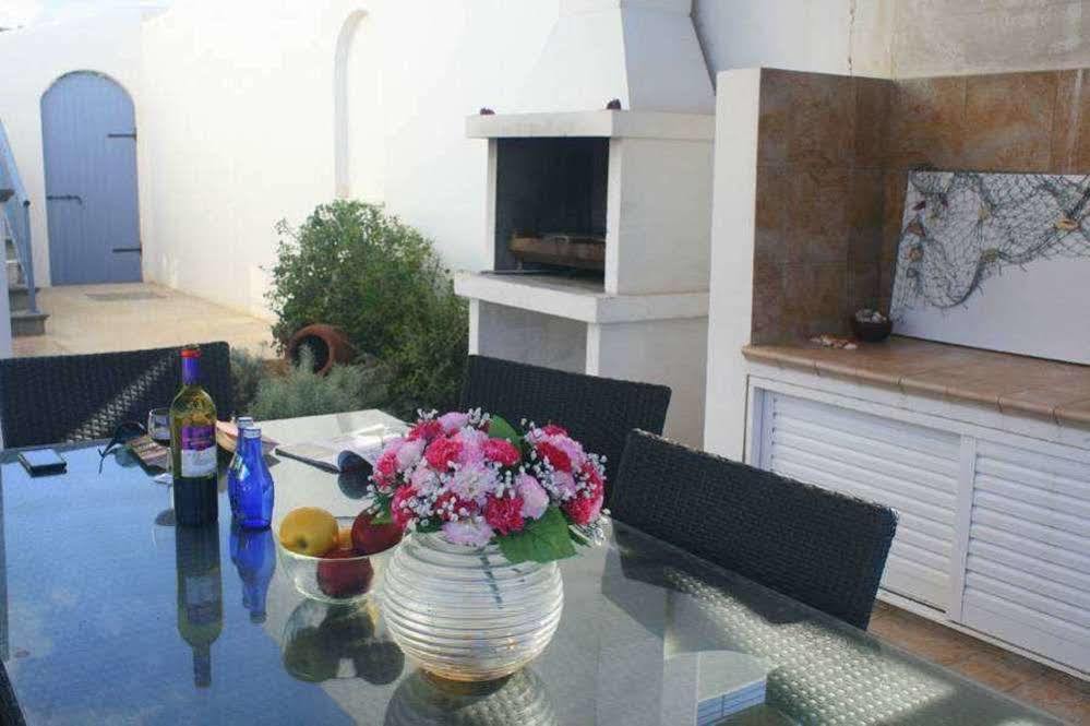 Paphos Blue Coral Beach Villas מראה חיצוני תמונה